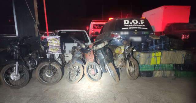 Sete motos s&atilde;o apreendidas com 700 kg de maconha em Amambai
