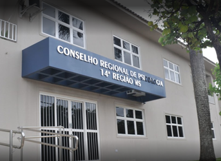 Em Campo Grande, o Conselho Regional de Psicologia fica Avenida Fernando Corrêa da Costa, no Centro. (Foto: Street View) 