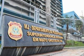 Fachada da Superintendência Regional da Polícia Federal em Campo Grande (Foto: Henrique Kawaminami) 