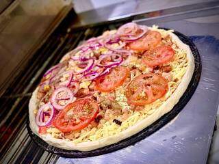 Pizza causa uma verdadeira explosão de sabores. (Foto: Divulgação)