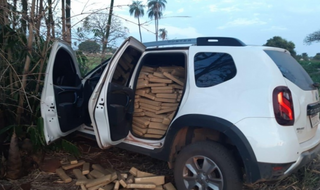 Em carro furtado, jovem &eacute; preso transportando maconha avaliada em R$ 1 milh&atilde;o 