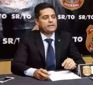 Delegado Marcelo Correia Botelho durante coletiva de imprensa (Foto: Jornal do Tocantins)