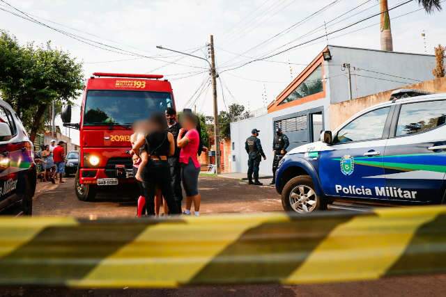Morador &quot;sumiu&#039; depois de matar um suspeito de roubo e ferir outro 