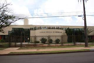 Prédio do Conselho Regional de Medicina, na Capital (Foto: Arquivo/Campo Grande News)