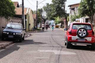 Rua José Gilberto Abuhassan, em que Vanderlei Carlos Ghidini foi morto a tiros. (Foto: Kísie Ainoã)