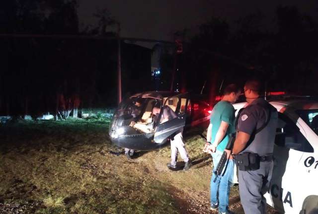 Helic&oacute;ptero que fez pouso na fronteira &eacute; interceptado com coca&iacute;na em SP