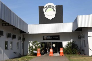 Guarda fecha festa com 100 pessoas e organizadores v&atilde;o parar na delegacia