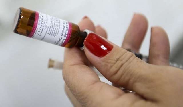 Vacinação contra sarampo é prorrogada para adultos de 20 a 49 anos