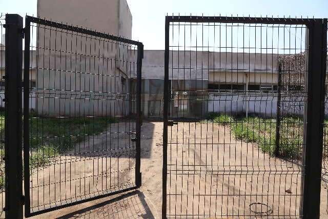 &quot;Fantasma&quot; do Jardim Presidente, posto de sa&uacute;de abandonado &eacute; folclore do bairro