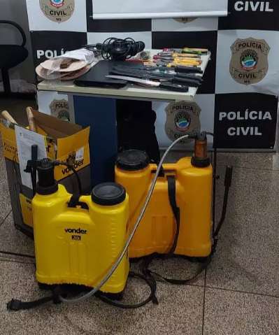 Depois de tr&ecirc;s furtos, dupla tenta fugir para Capital e &eacute; presa em rodovia