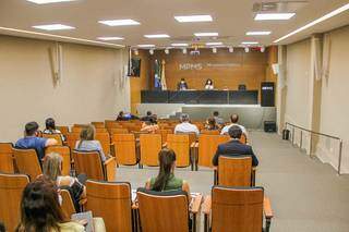 Retorno nas aulas particulares foi definida em reunião no Ministério Público (Foto: Silas Lima/Arquivo)