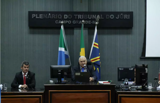 As sessões do Tribunal do Júri foram suspensas desde março em Campo Grande. (Foto: Henrique Kawaminami)