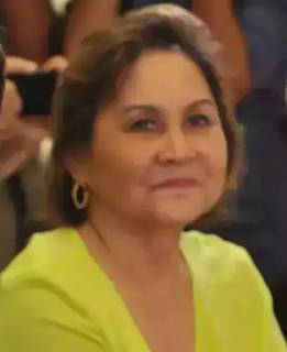 Aos 75 anos, ex-secretária Thiê Higuchi morre de covid-19 Aos 75 anos, ex-secretária Thiê Higuchi morre de covid-19