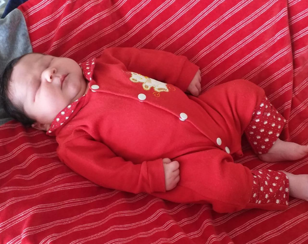 Doa&ccedil;&otilde;es para beb&ecirc; de 6kg apareceram, mas fam&iacute;lia n&atilde;o tem como buscar