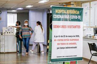 Referência no tratamento de covid-19, Hospital Regional so realziará eletivas em dezembro (Foto: Henrique Kawaminami/Arquivo)