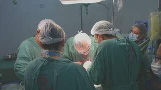 Equipe da Santa Casa realizando uma captação de órgãos. (Foto: Assessoria Santa Casa)