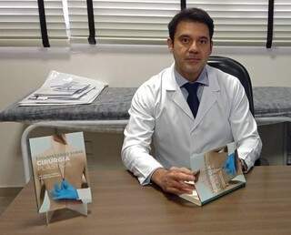 César Benevides é tesoureiro da Sociedade Brasileira de Cirurgia Plástica Regional Mato Grosso do Sul.