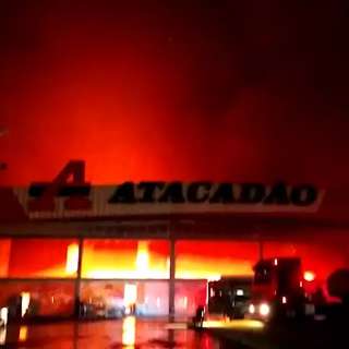Vídeos chocantes de incêndio no Atacadão lideraram visualizações