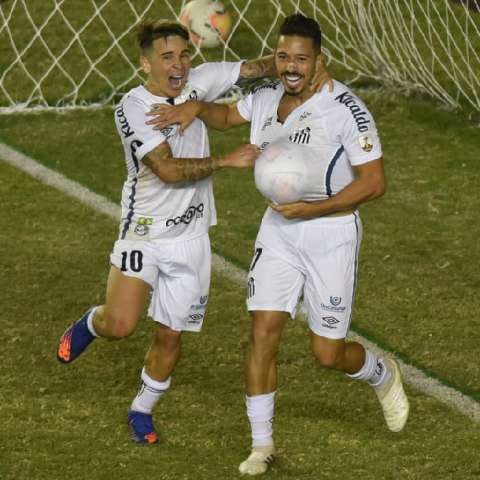 Santos obt&eacute;m terceira vit&oacute;ria na Libertadores e se aproxima das oitavas de final