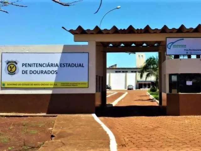Pol&iacute;cia investiga morte de preso encontrado enforcado em cela de pres&iacute;dio
