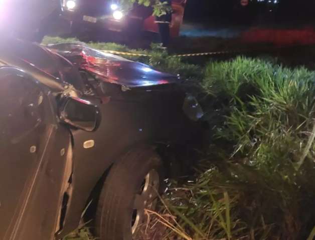 Empresário morre em acidente após Corolla sair da pista na BR-376