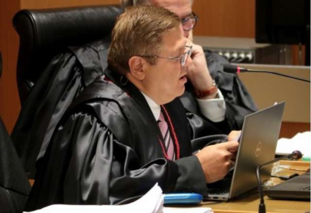 R&eacute;u por homic&iacute;dio tenta mudar cidade de j&uacute;ri, mas tem pedido negado