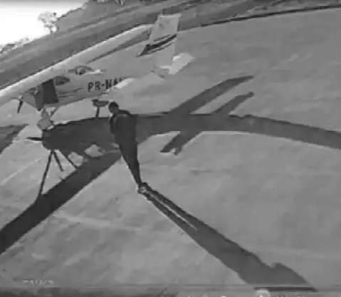 MP denuncia piloto, vigia e ca&ccedil;a primo de &quot;Marcola do PCC&quot; por roubo de aeronave