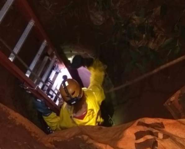 Mulher &eacute; encontrada morta pelo marido dentro de po&ccedil;o de s&iacute;tio 