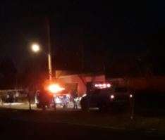 Homem morre e mulher &eacute; ferida a tiros em atentado no interior MS 