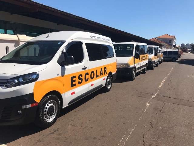 Juiz nega liminar e libera vans para transporte coletivo 