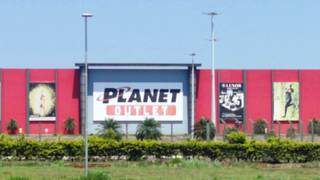 Planet Outlet reabre segunda-feira, assim como o “irmão” Shopping China (Foto: Ademir Almeida)