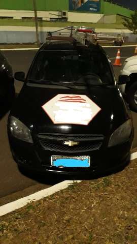 Carro com R$ 52,2 mil em multas &eacute; apreendido em blitz na Afonso Pena