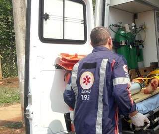 Menino fica em estado grave ap&oacute;s ser atropelado por caminh&atilde;o