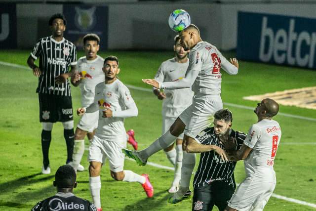 Com futebol ap&aacute;tico e sem criatividade, Corinthians fica no 0 a 0 com Bragantino