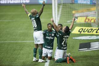 Palmeiras supera o Cear&aacute; em noite inspirada de Prass e vence no Allianz Parque