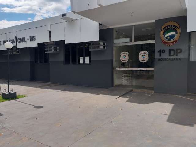 Pe&atilde;o d&aacute; tiro na cabe&ccedil;a de colega e &eacute; espancado at&eacute; a morte