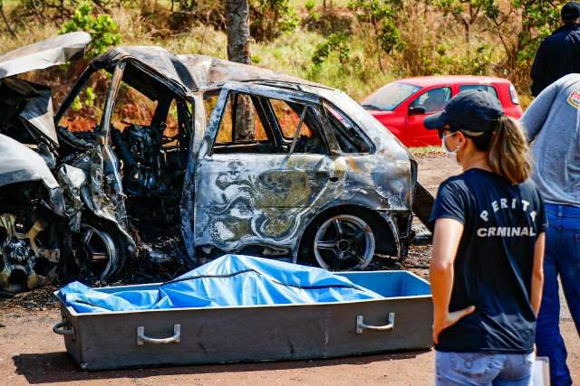 S10 invadiu pista e bateu em Gol antes de carros pegarem fogo, diz perícia