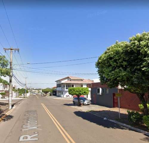 Descontente com corte, mulher manda dupla amea&ccedil;ar cabeleireiro