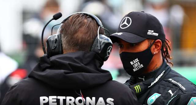 Lewis Hamilton vence corrida na Alemanha e iguala recorde de Schumacher