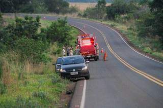 Acidente aconteceu em uma curva no sentido Santa Rita do pardo/Campo Campo. (Foto; Marcos Maluf)