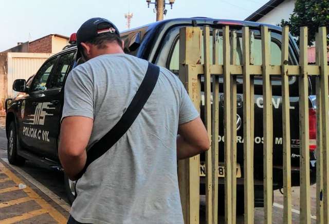 Piloto preso ap&oacute;s queda de helic&oacute;ptero mentiu sobre ser ex-policial 