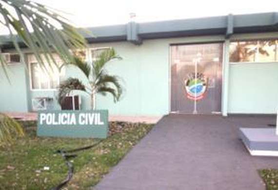 Homem &eacute; esfaqueado na orelha durante discuss&atilde;o em pra&ccedil;a e morre no hospital
