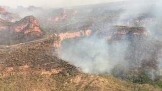 Meio Ambiente quer usar 20 mil litros de retardante pol&ecirc;mico em MT