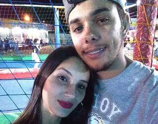 Casal morreu a caminho do Paran&aacute; ap&oacute;s passar o feriado em fam&iacute;lia 