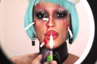 Proposta é dialogar com o público sobre a arte drag queen.