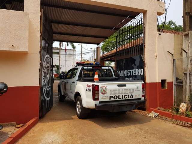 Rixa entre fac&ccedil;&otilde;es deixa um ferido dentro de penitenci&aacute;ria na fronteira 