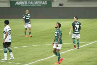Lance durante a partida entre Palmeiras e Coritiba, válida pelo , no Allianz Parque, em São Paulo (SP), nesta quarta-feira (14). (Foto: Estadão Conteúdo) 