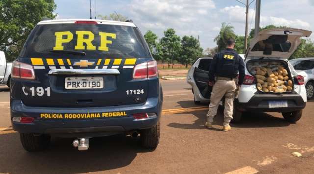Homem &eacute; preso com 288 quilos de drogas que entregaria por R$ 6 mil na Capital 
