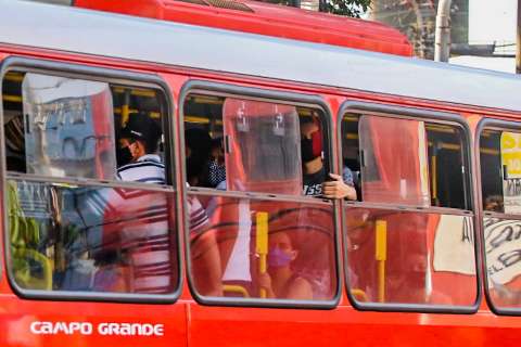 Transporte coletivo ser&aacute; normalizado &quot;conforme a demanda&quot;, diz cons&oacute;rcio