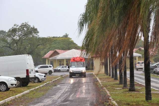 Guarda-vidas consegue reanimar crian&ccedil;a que se afogou em piscina de clube